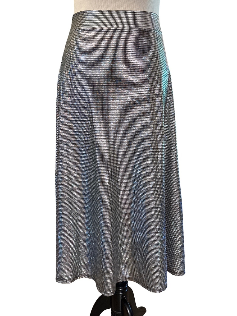 5/$15Iridescent Silver A-Line Midi Skirt size large